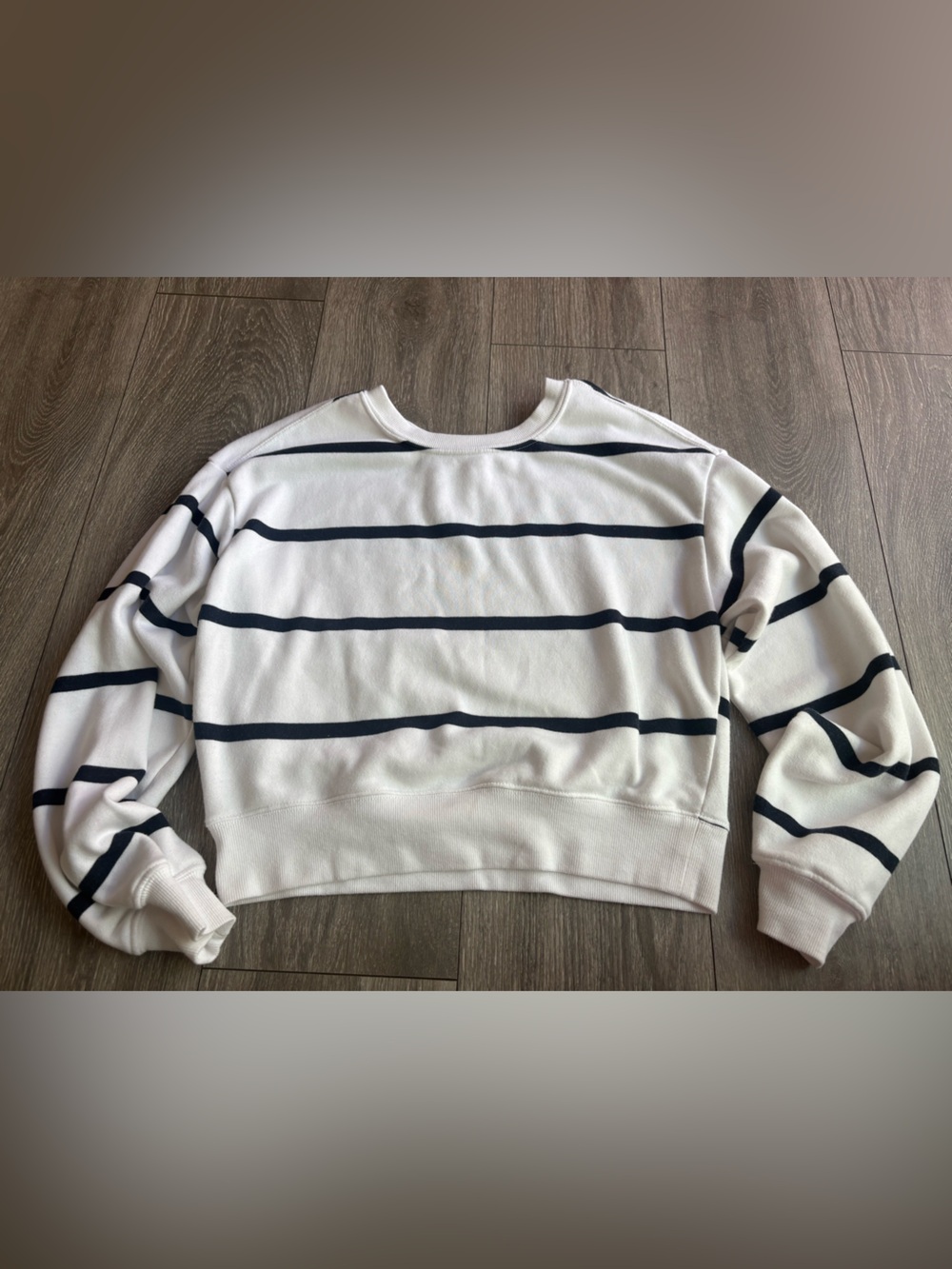 Jockey White Sweatshirt with Navy Stripes